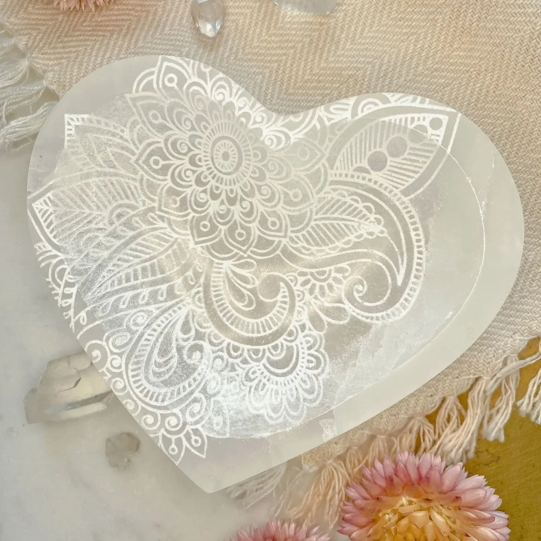 "Henna Prayer" Heart Selenite Crystal Trinket Dish -NEW - Image 3