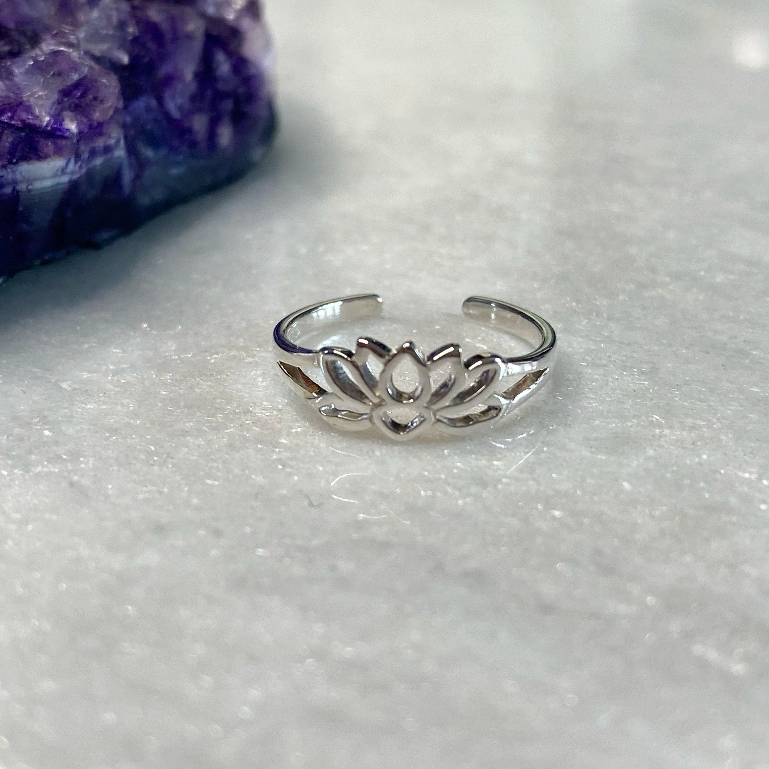 Lotus Flower Silver Toe Ring - Image 9