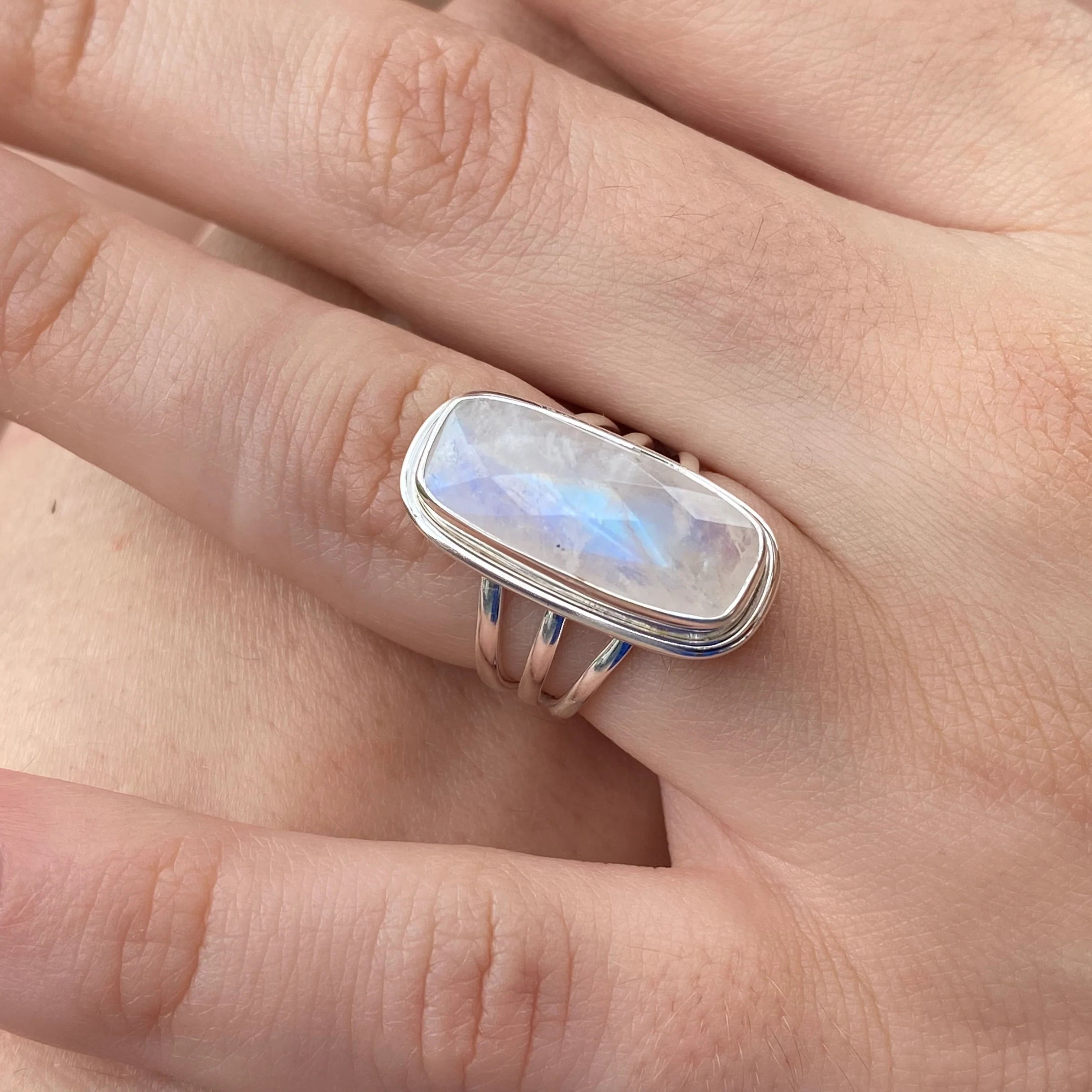 Moonbeam Silver Moonstone Ring - Image 8