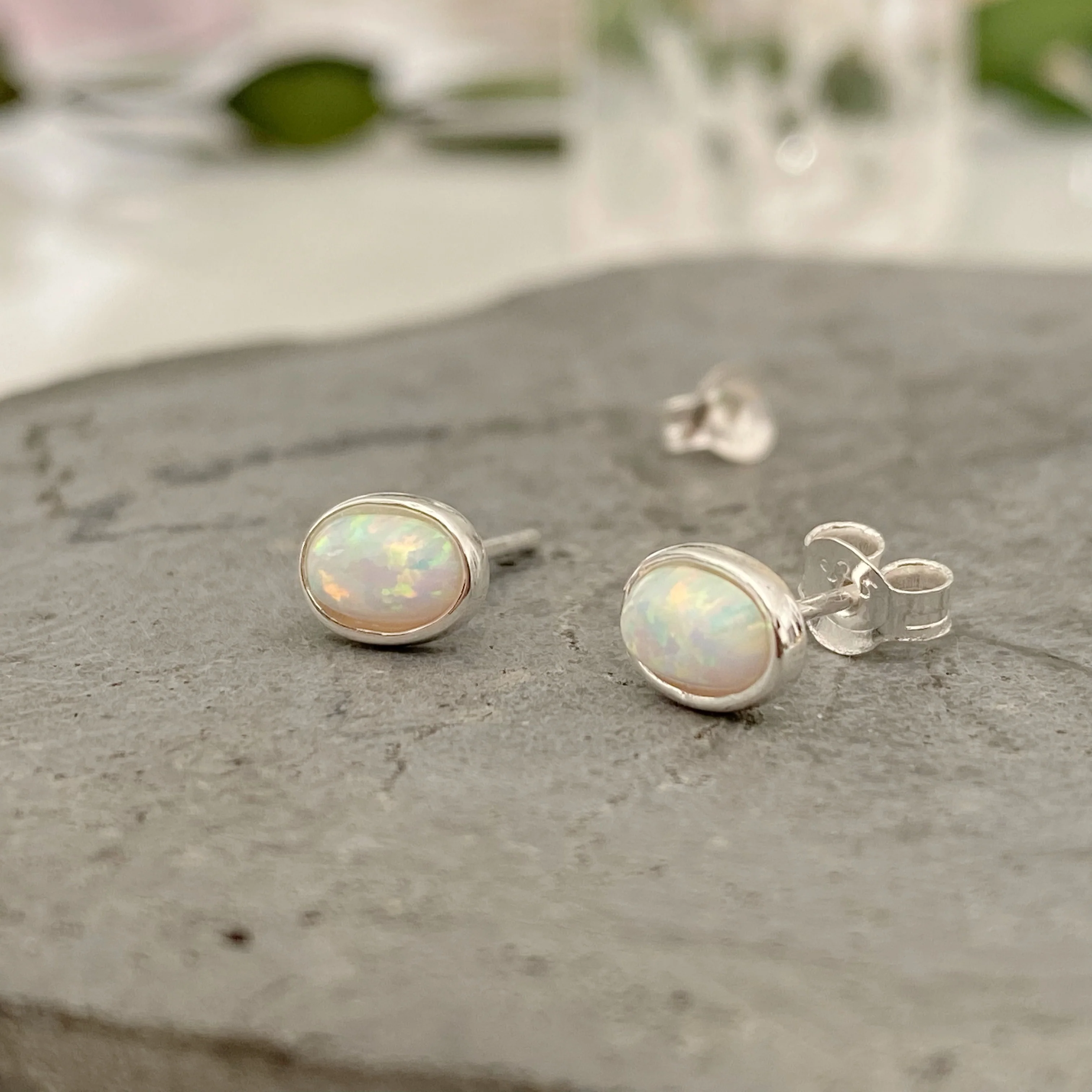 Oval White Opal Stud Earrings - Image 3
