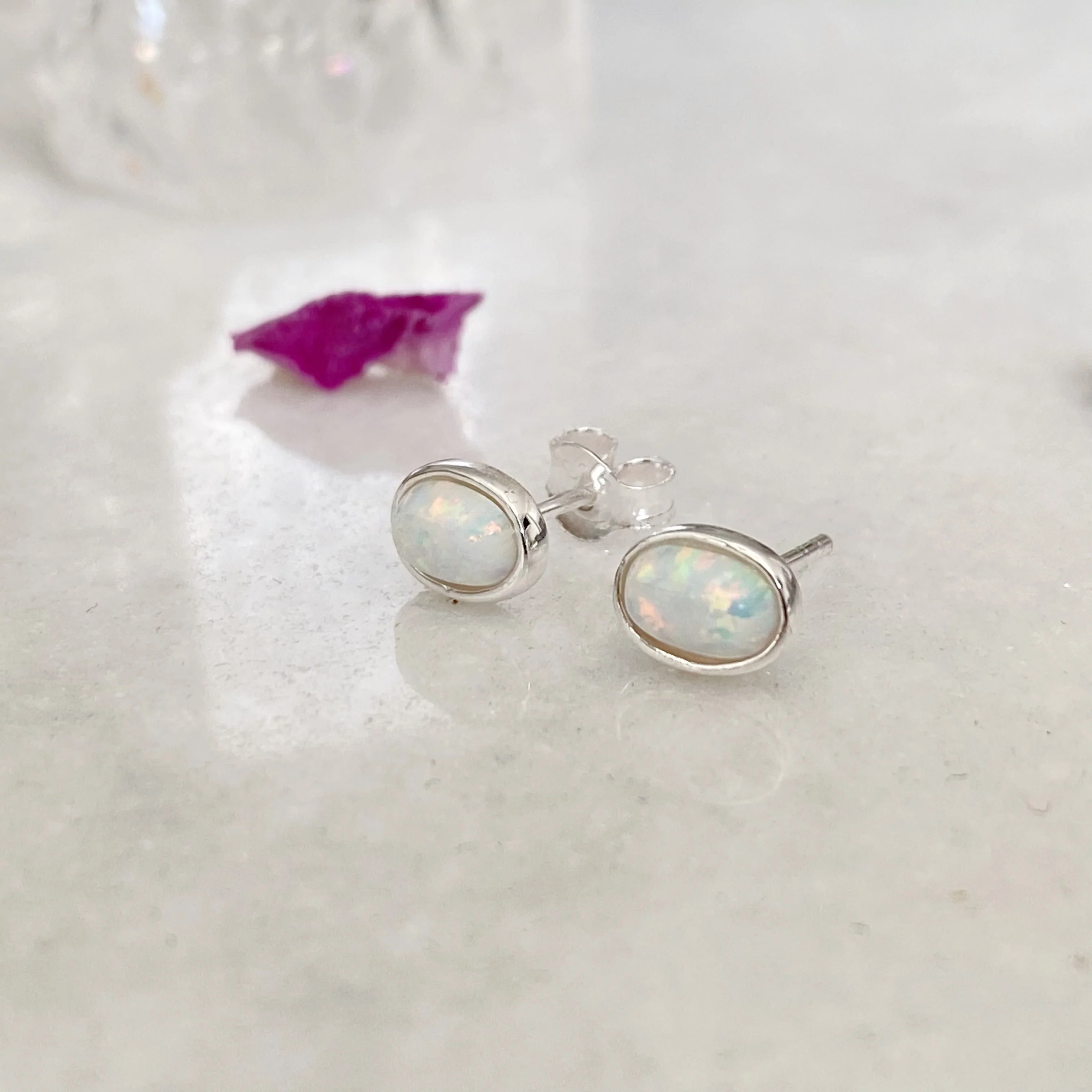 Oval White Opal Stud Earrings - Image 5