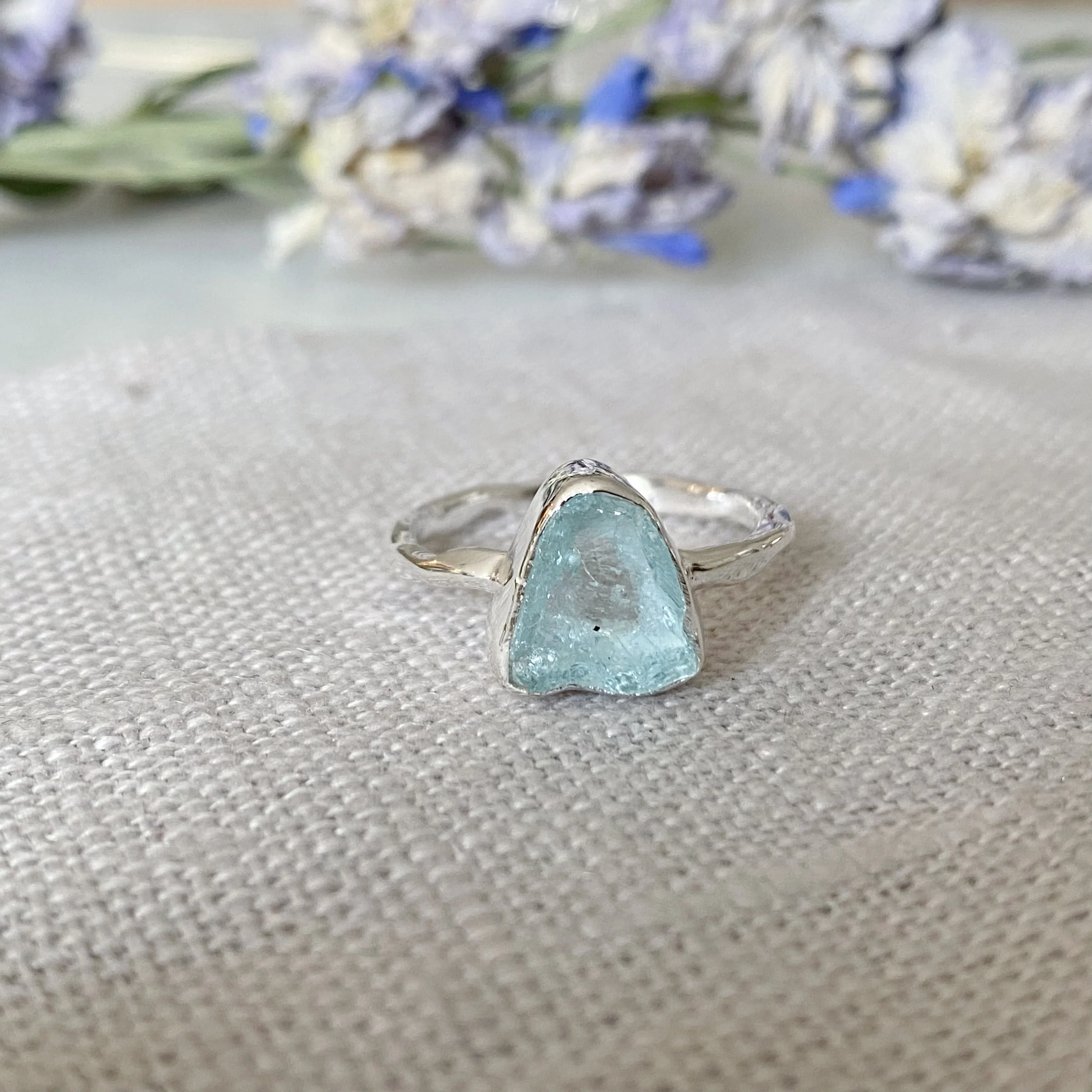 Stunning Raw Cut Aquamarine Ring - Image 3