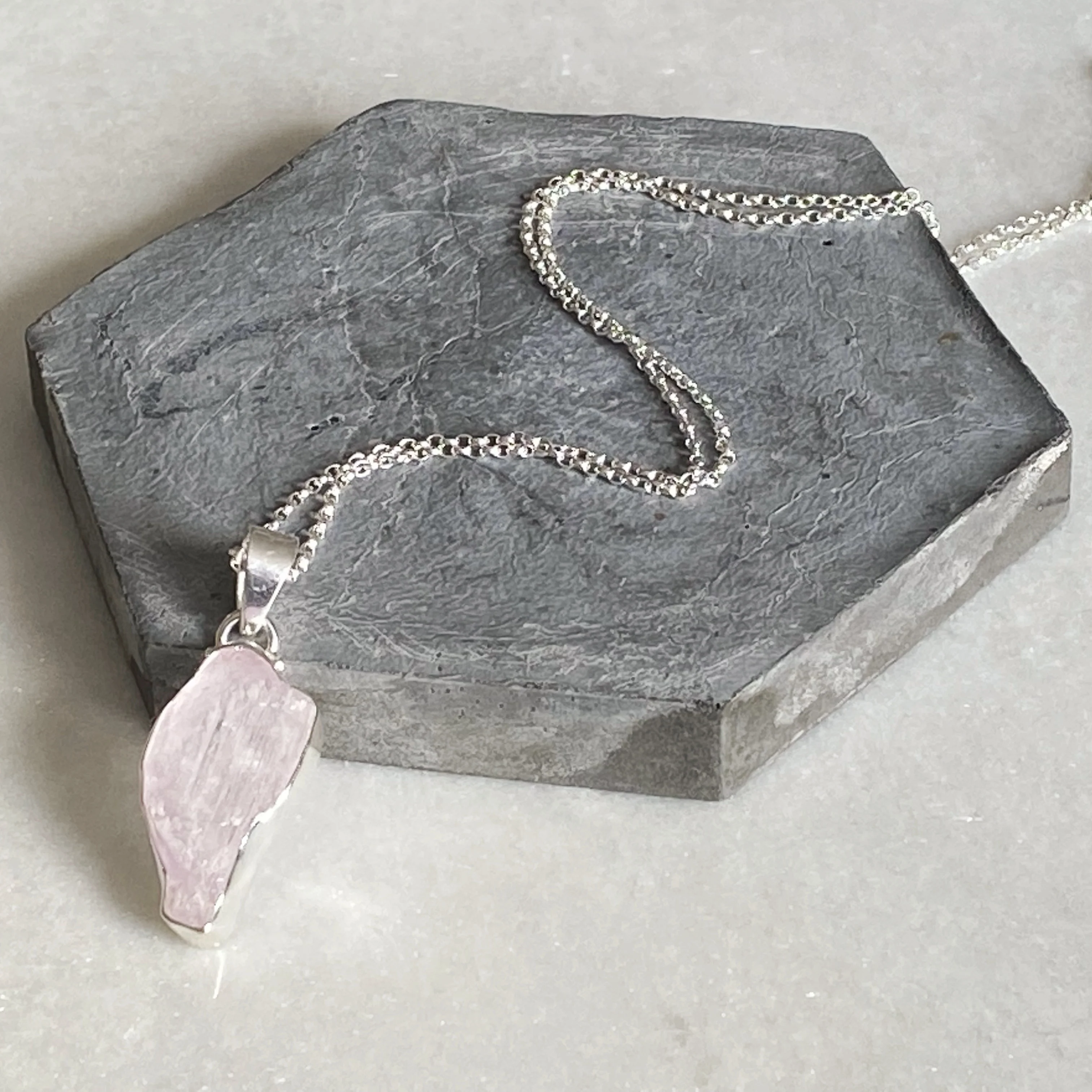 Uncut Kunzite Pendant Necklace - Image 6